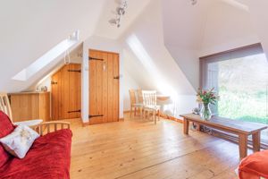 Photo 11- click for photo gallery